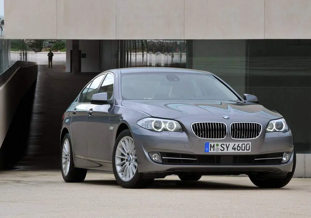 BMW 5 Serisi 5 Serisi 530d Comfort 7