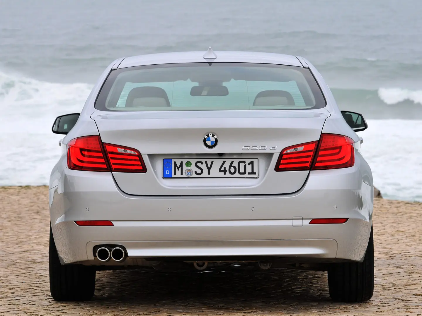 BMW 5 Serisi 5 Serisi 530d Standart 6