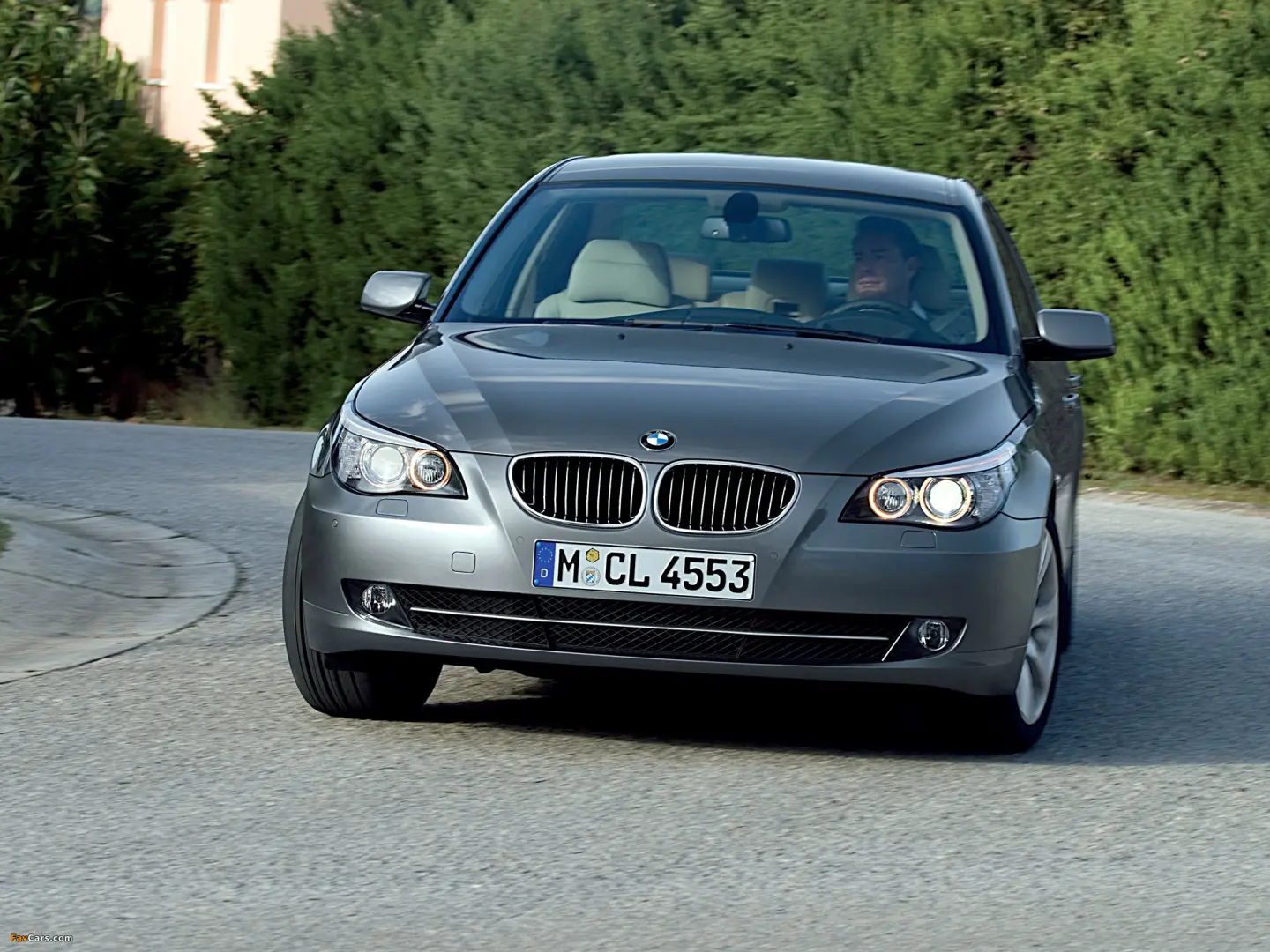 BMW 5 Serisi 5 Serisi 530i Standart 4