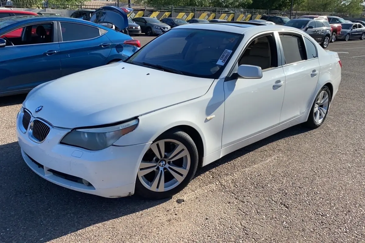 BMW 5 Serisi 5 Serisi 530i Standart 5