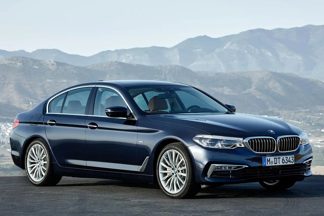 BMW 5 Serisi 5 Serisi 520d Luxury Line 1