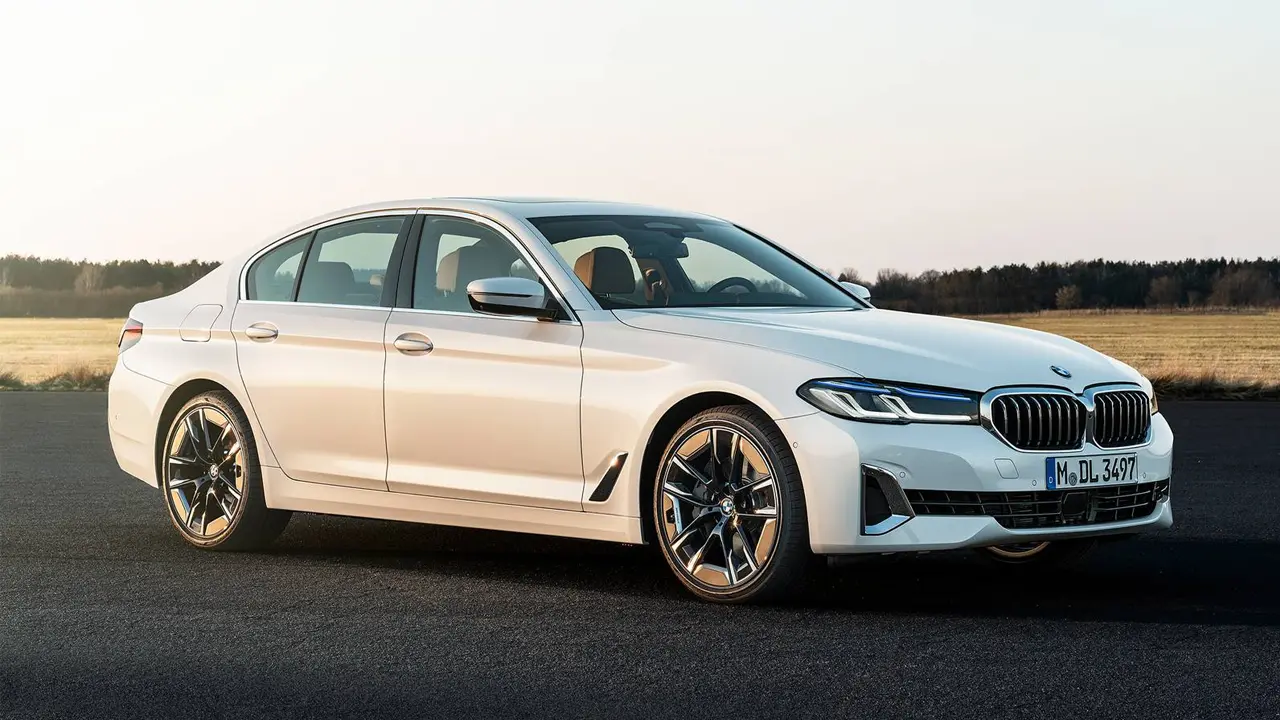 BMW 5 Serisi 5 Serisi 530i xDrive Luxury Line 1
