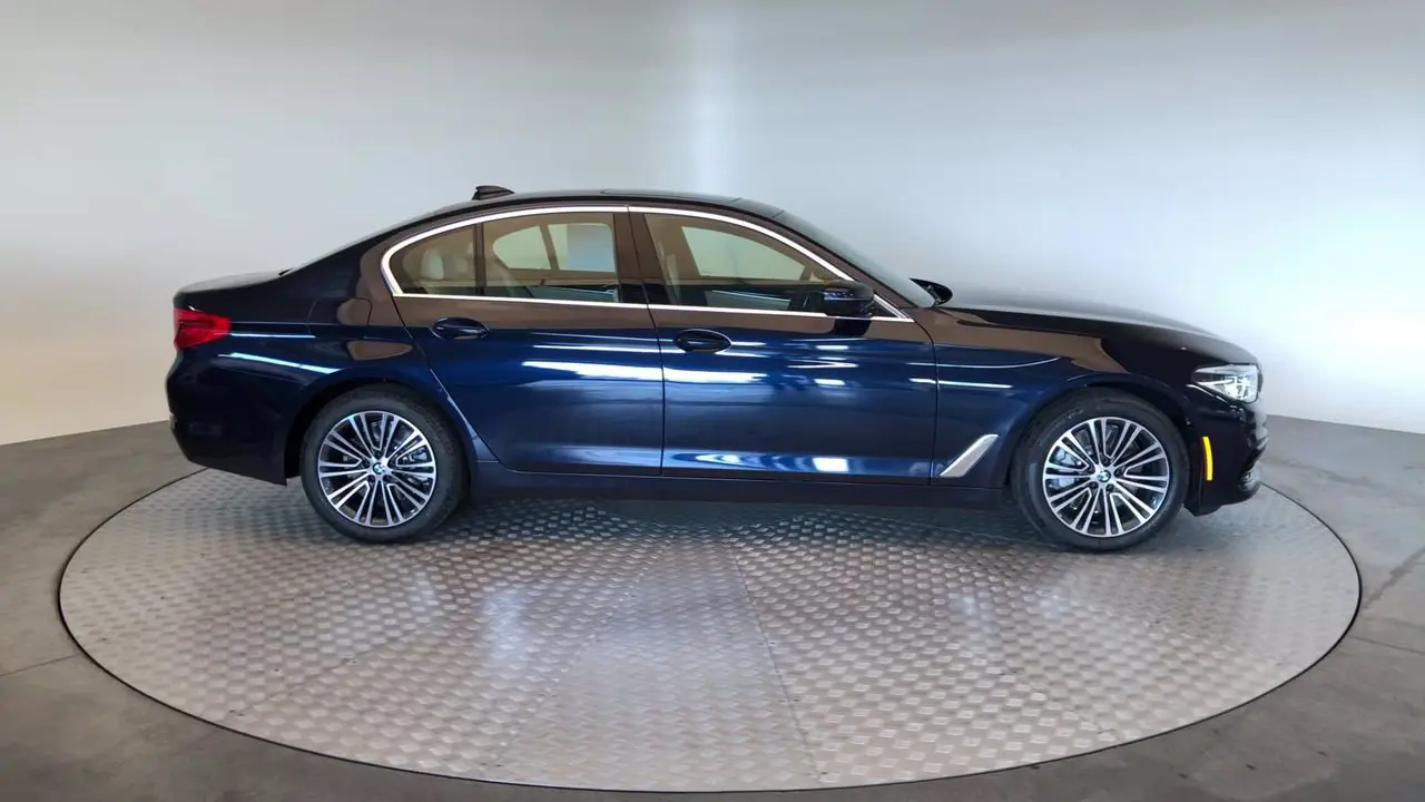 BMW 5 Serisi 5 Serisi 530i xDrive Special Edition Luxury Line 1