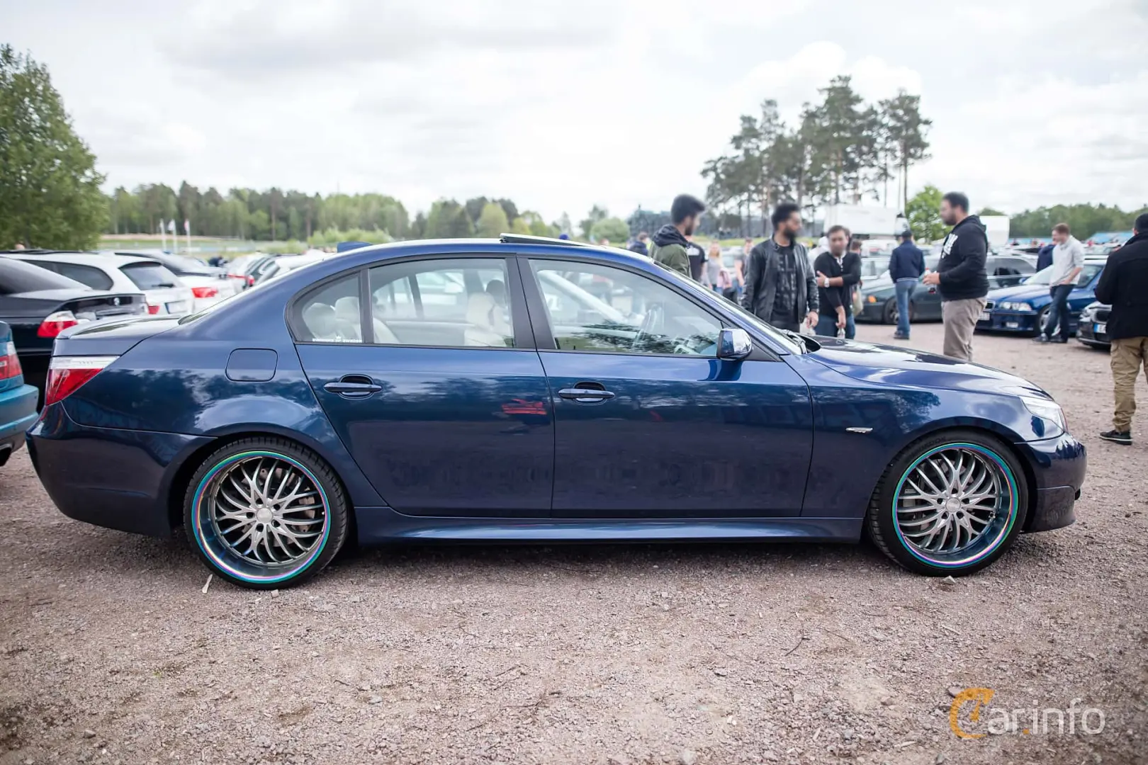 BMW 5 Serisi 5 Serisi 535d Standart 2