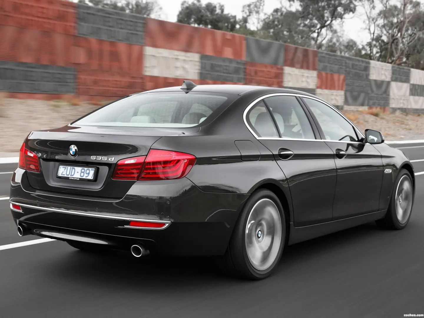 BMW 5 Serisi 5 Serisi 535d xDrive Luxury 2