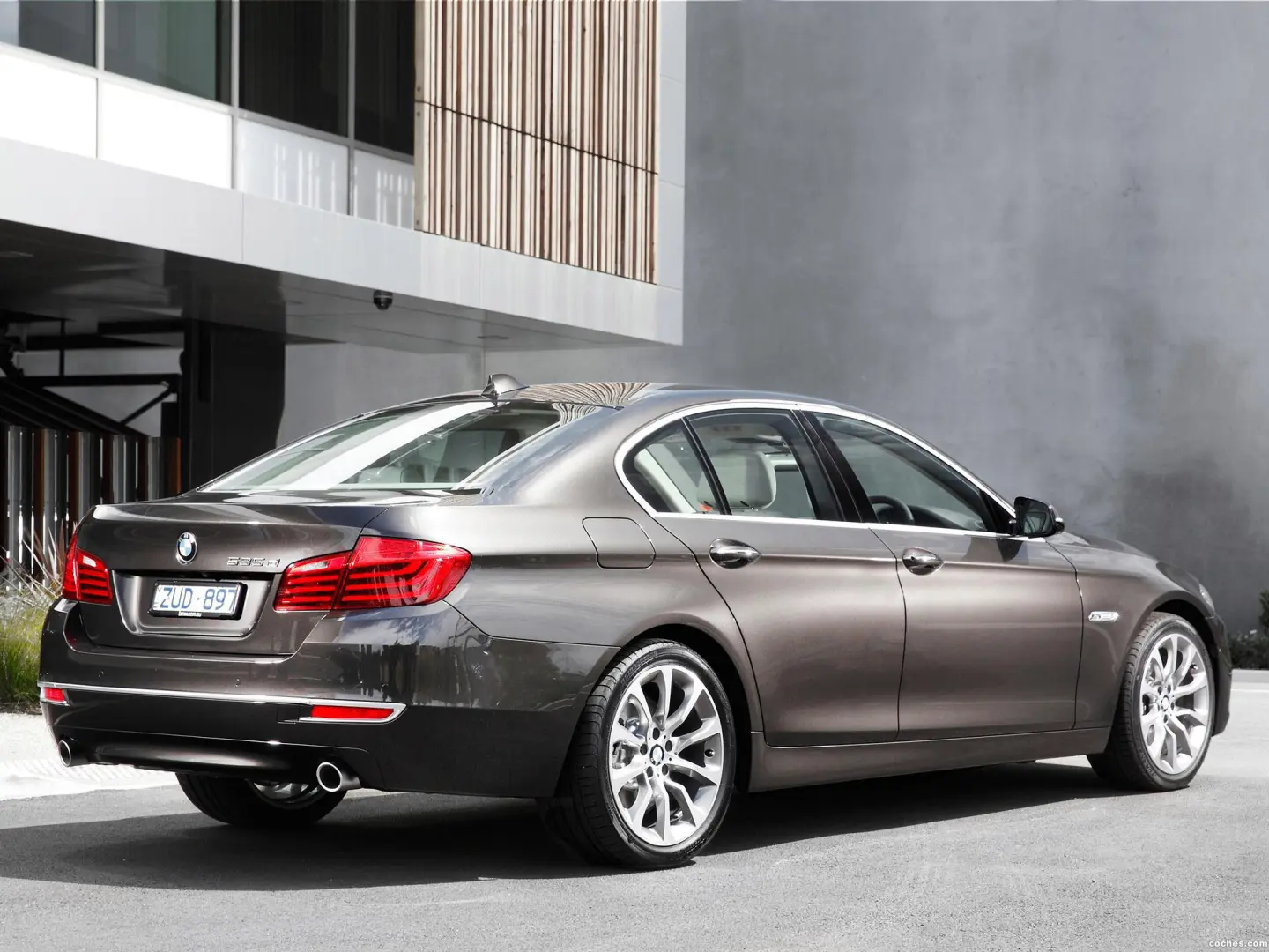 BMW 5 Serisi 5 Serisi 535d xDrive Luxury 3