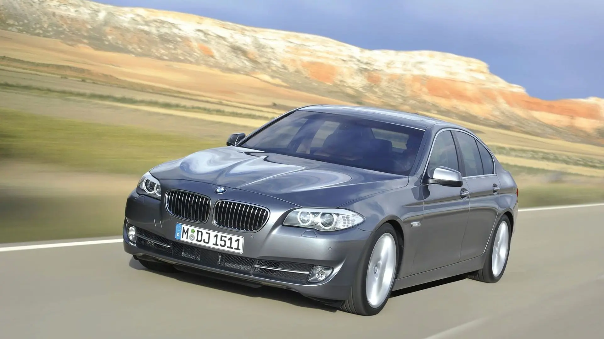 BMW 5 Serisi 5 Serisi 535d xDrive Exclusive 3