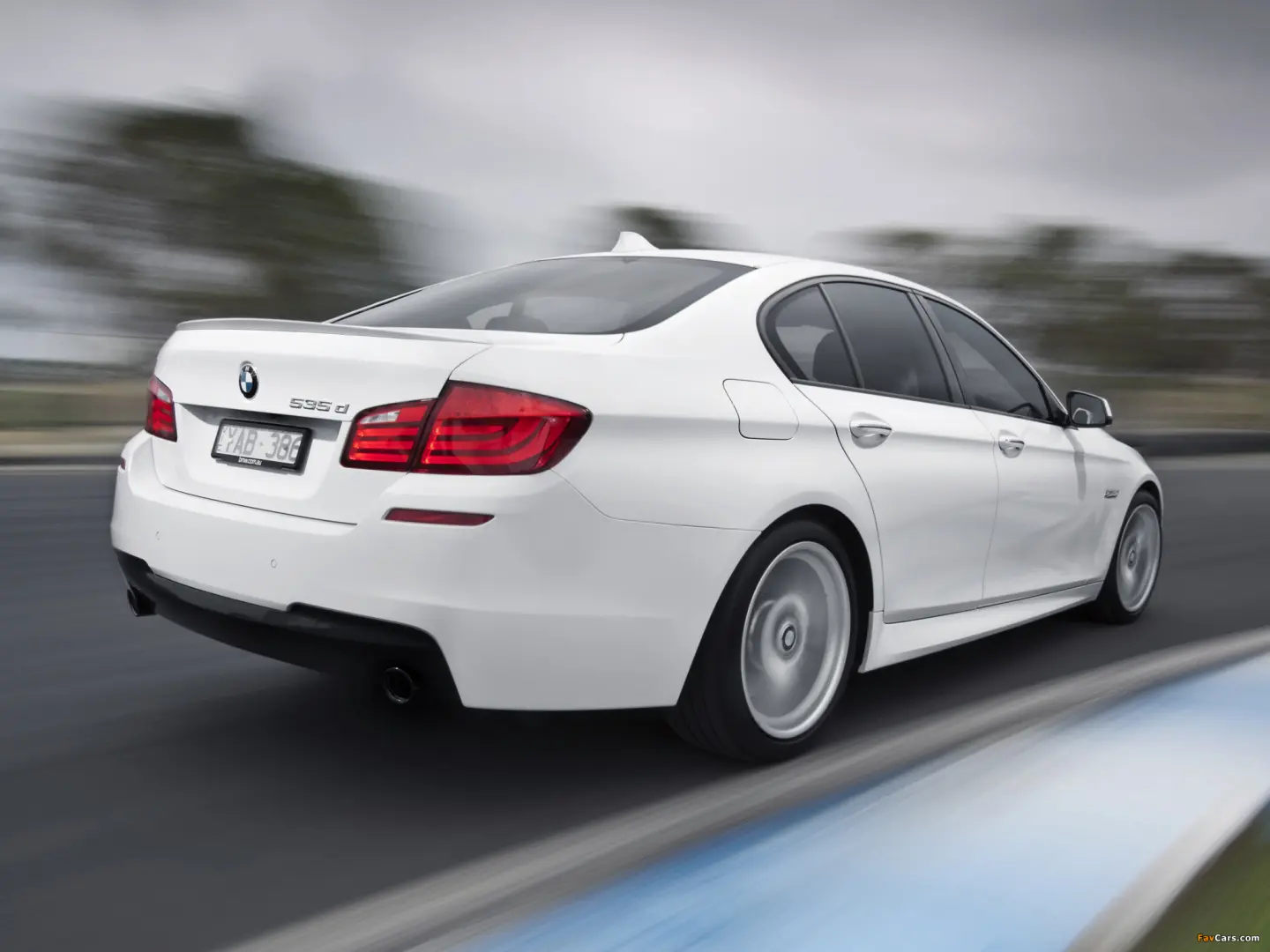 BMW 5 Serisi 5 Serisi 535d xDrive M Sport 6