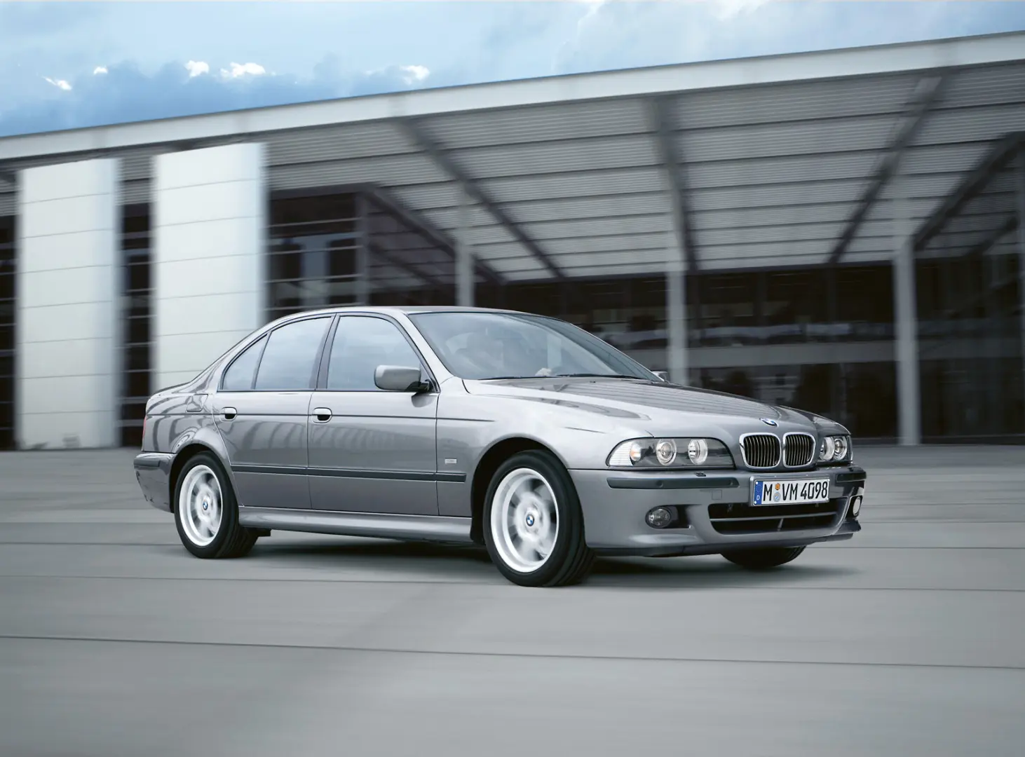 BMW 5 Serisi 5 Serisi 535i Standart 3