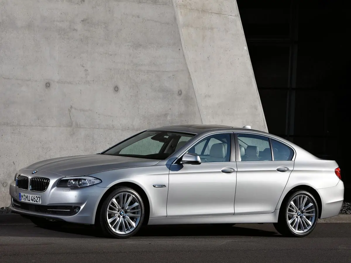 BMW 5 Serisi 5 Serisi 535i Standart 2