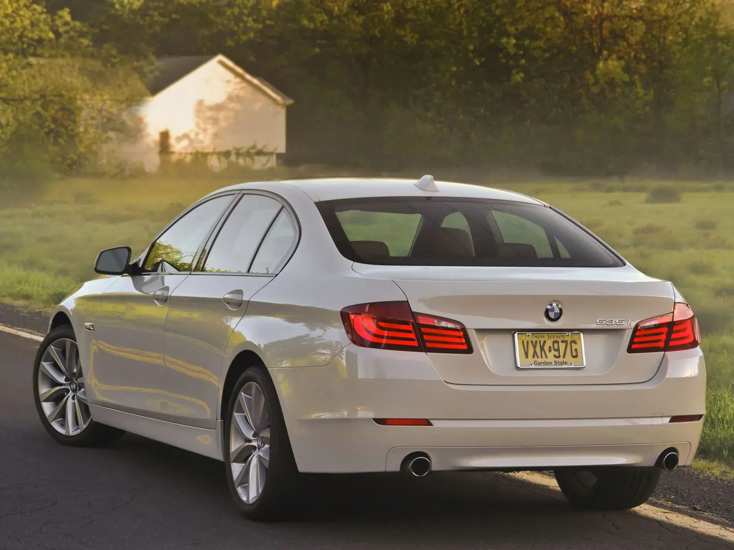 BMW 5 Serisi 5 Serisi 535i Standart 5