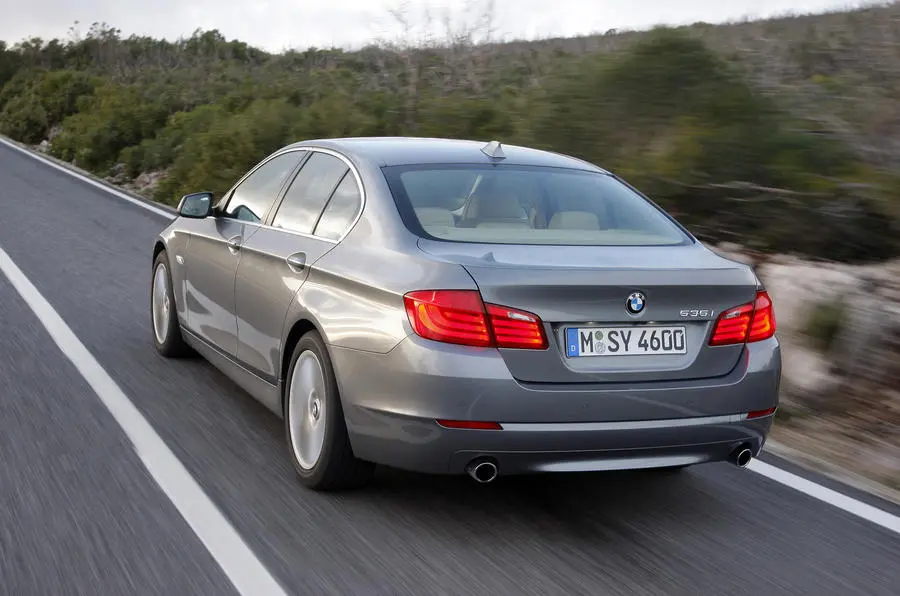 BMW 5 Serisi 5 Serisi 535i xDrive Standart 4