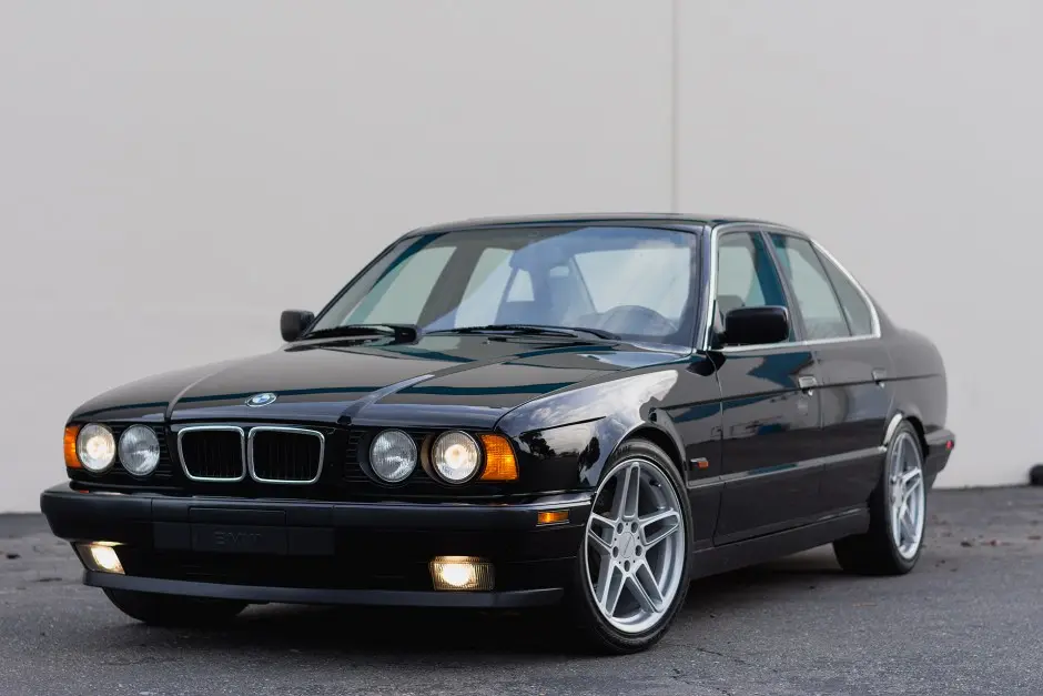 BMW 5 Serisi 5 Serisi 540i Standart 2