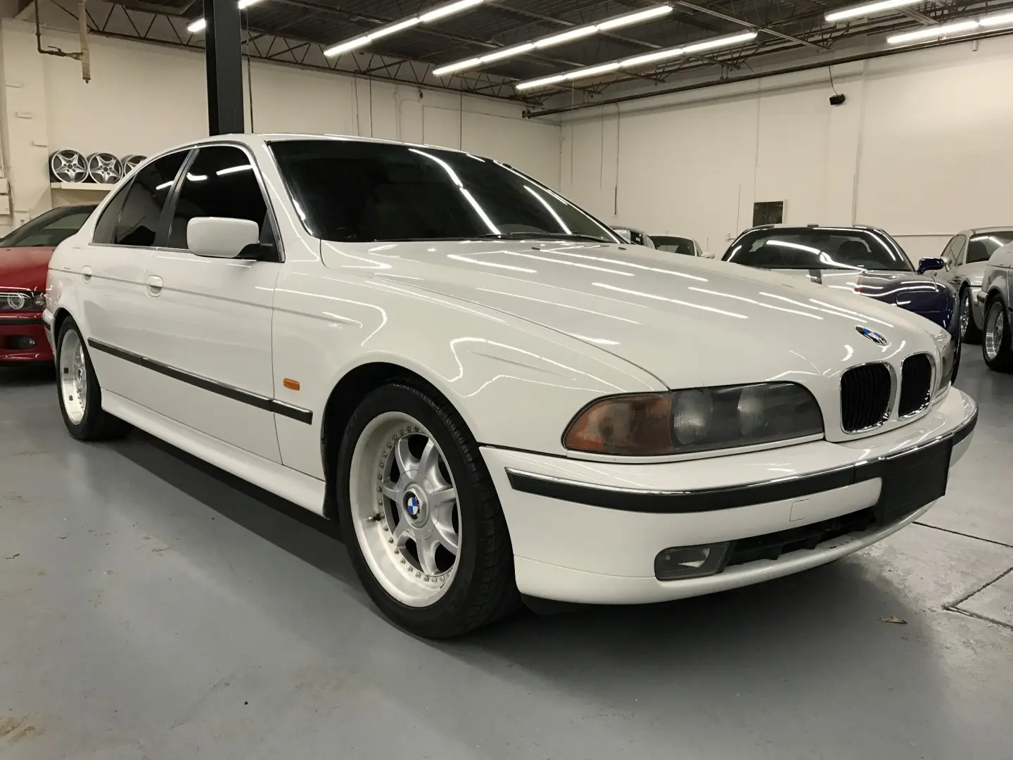 BMW 5 Serisi 5 Serisi 540i Standart 5