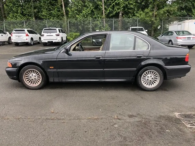 BMW 5 Serisi 5 Serisi 540i Standart 4