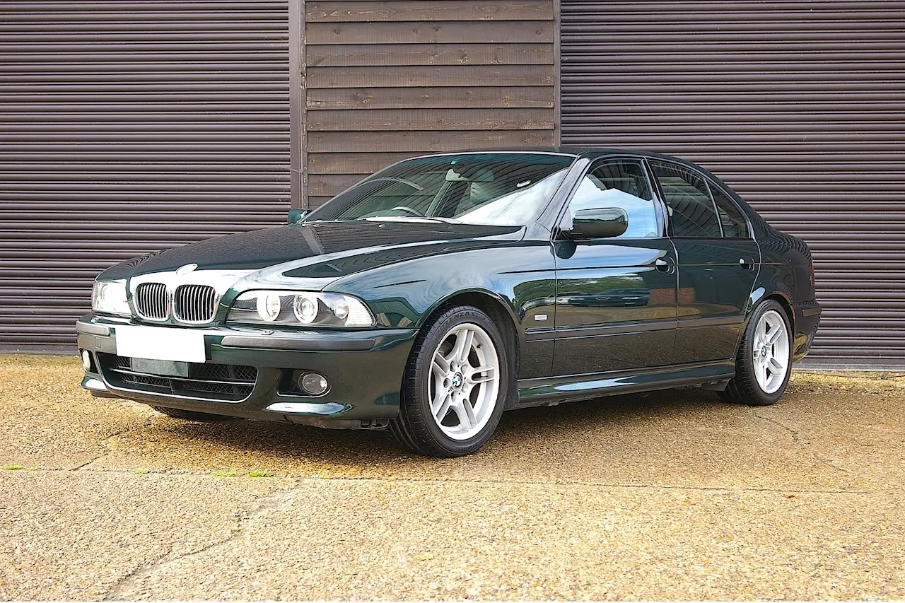 BMW 5 Serisi 5 Serisi 540i Standart 5