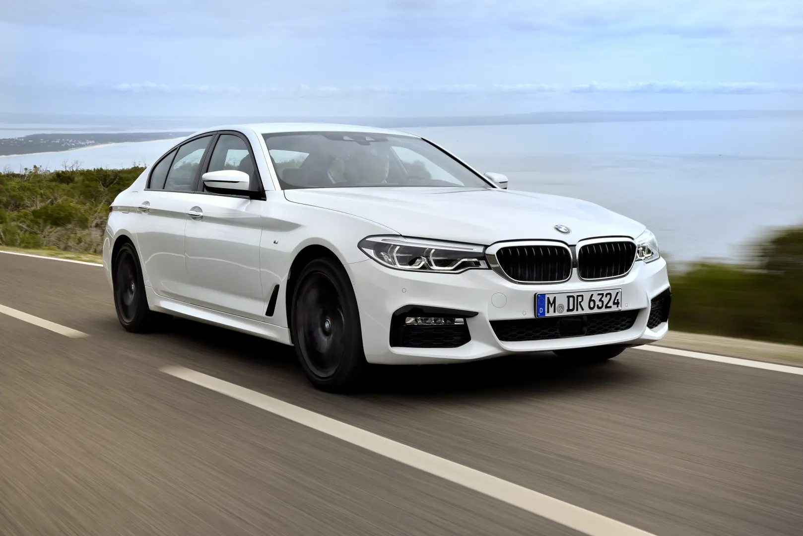 BMW 5 Serisi 5 Serisi 540i Standart 2