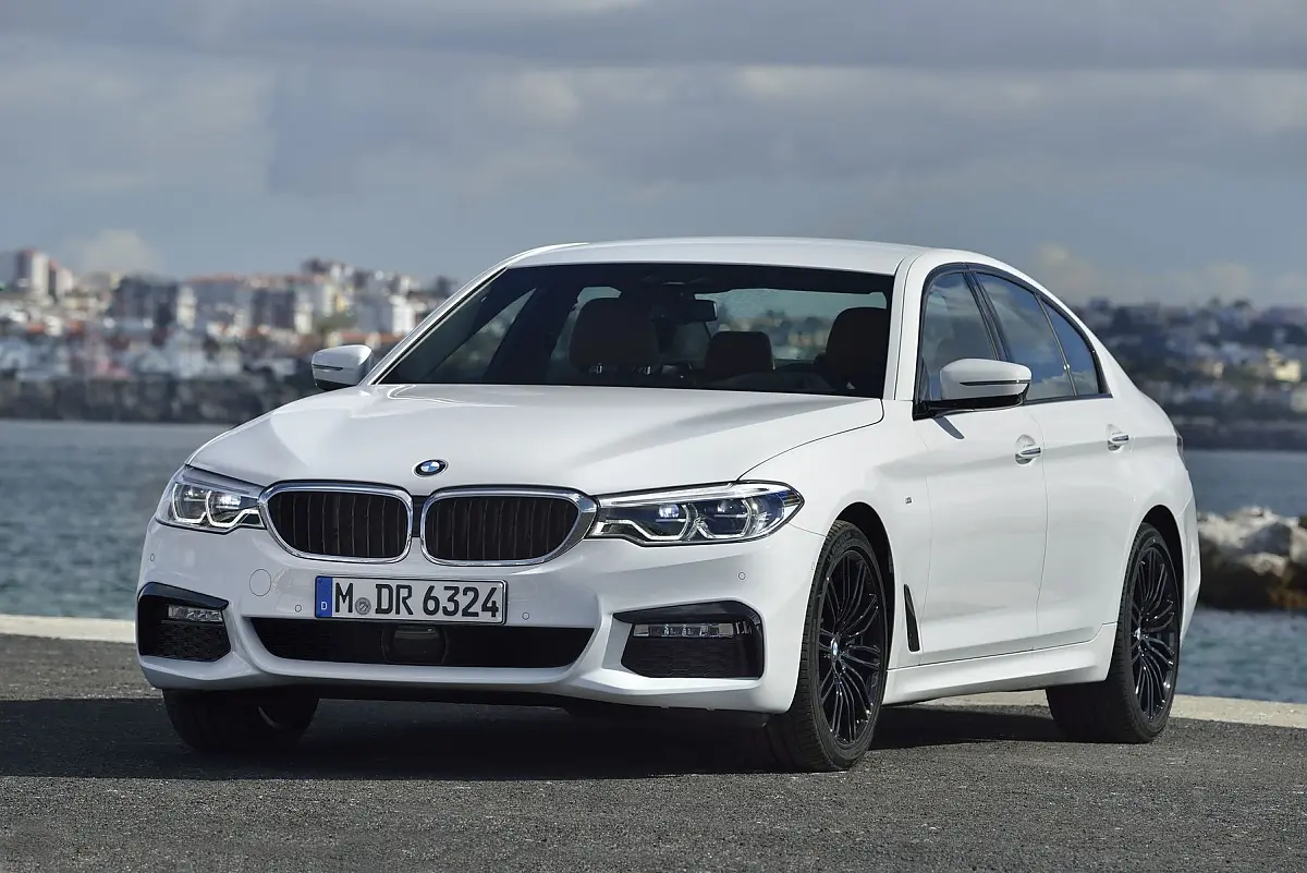 BMW 5 Serisi 5 Serisi 540i Standart 2
