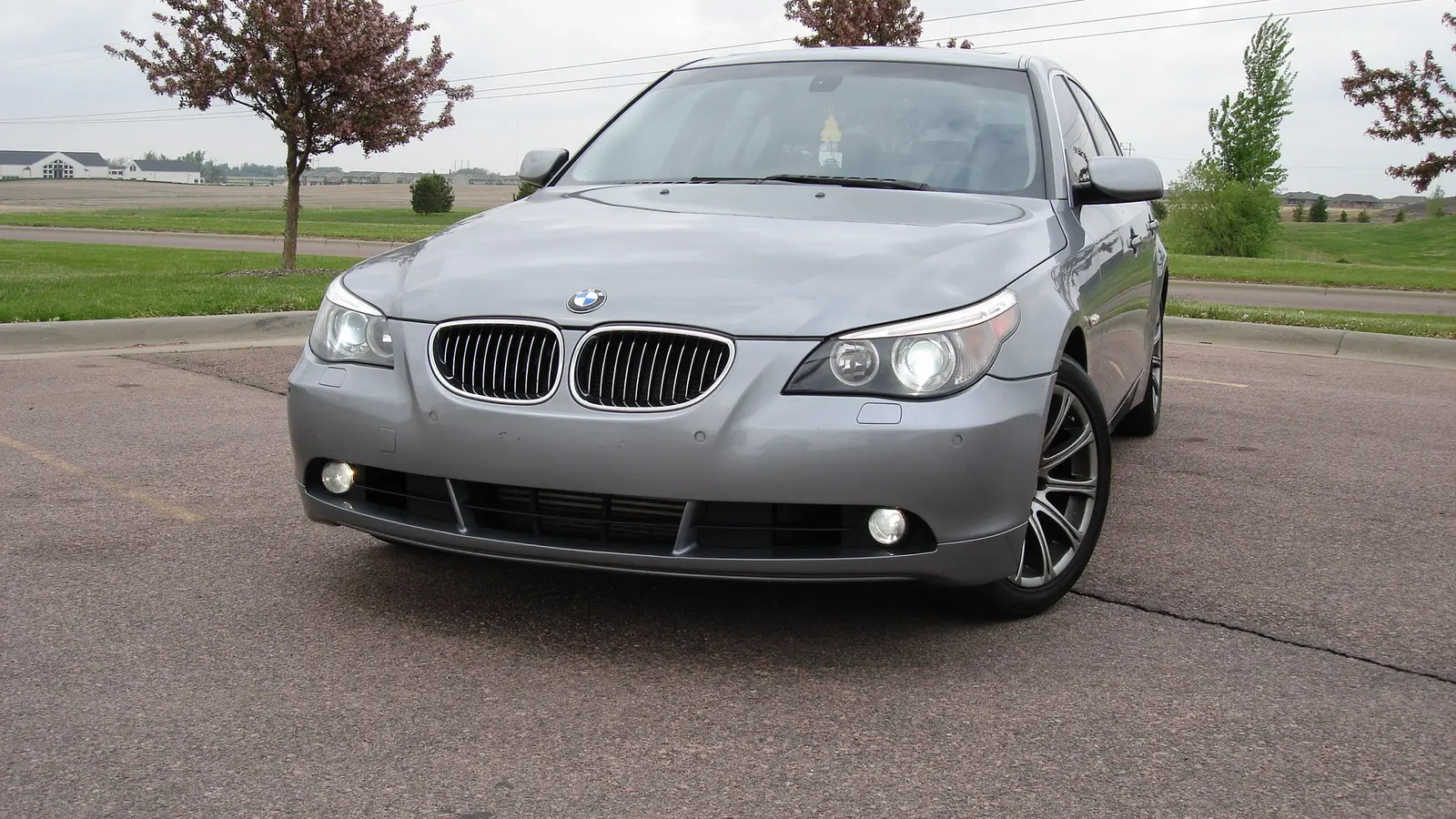 BMW 5 Serisi 5 Serisi 550i Standart 4