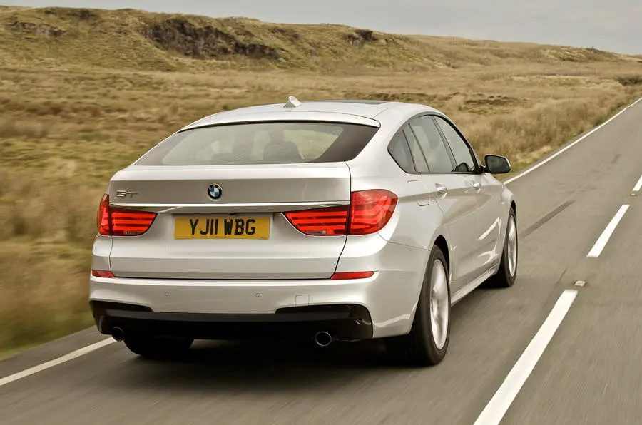 BMW 5 Serisi 5 Serisi Gran Turismo 520d Pure 4