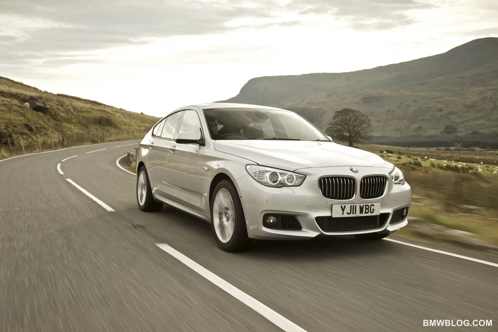 BMW 5 Serisi 5 Serisi Gran Turismo 520d Pure 3