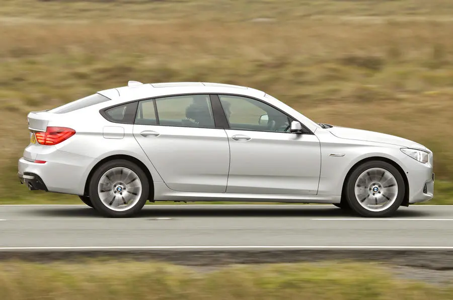 BMW 5 Serisi 5 Serisi Gran Turismo 520d Pure 4
