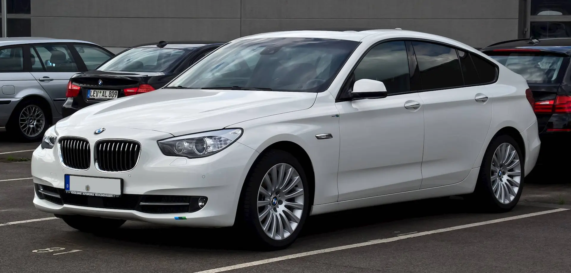 BMW 5 Serisi 5 Serisi Gran Turismo 520d Pure 1