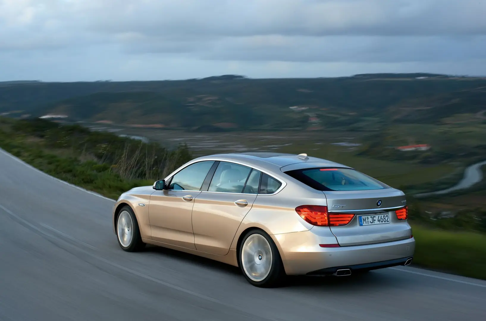 BMW 5 Serisi 5 Serisi Gran Turismo 535d xDrive Premium 5