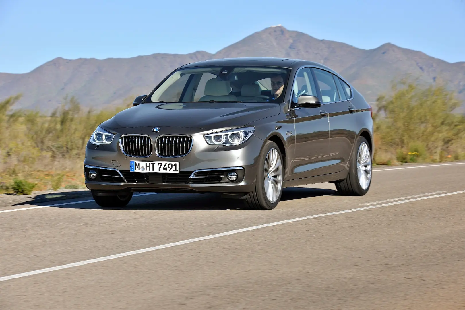 BMW 5 Serisi 5 Serisi Gran Turismo 535xi Standart 2
