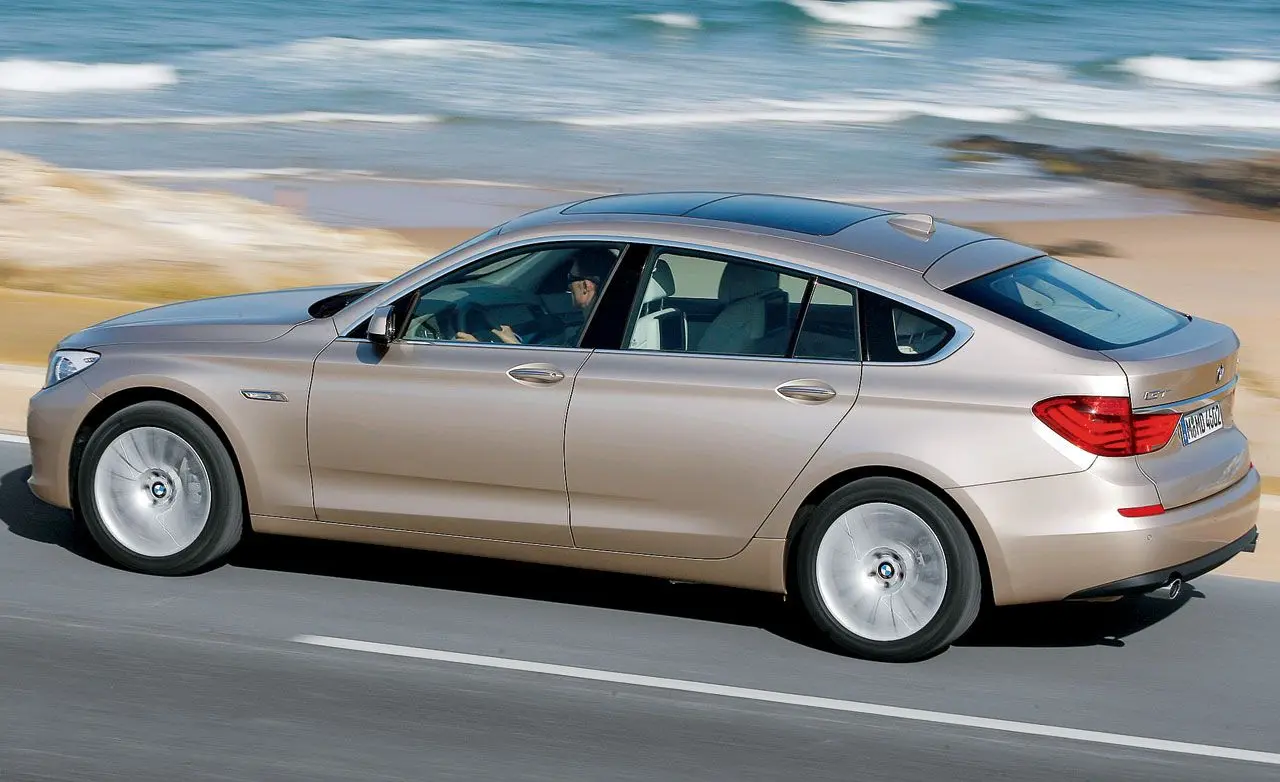 BMW 5 Serisi 5 Serisi Gran Turismo 535xi Standart 1