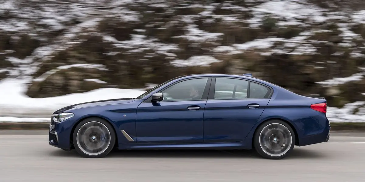 BMW 5 Serisi 5 Serisi M550d xDrive M Sport 4