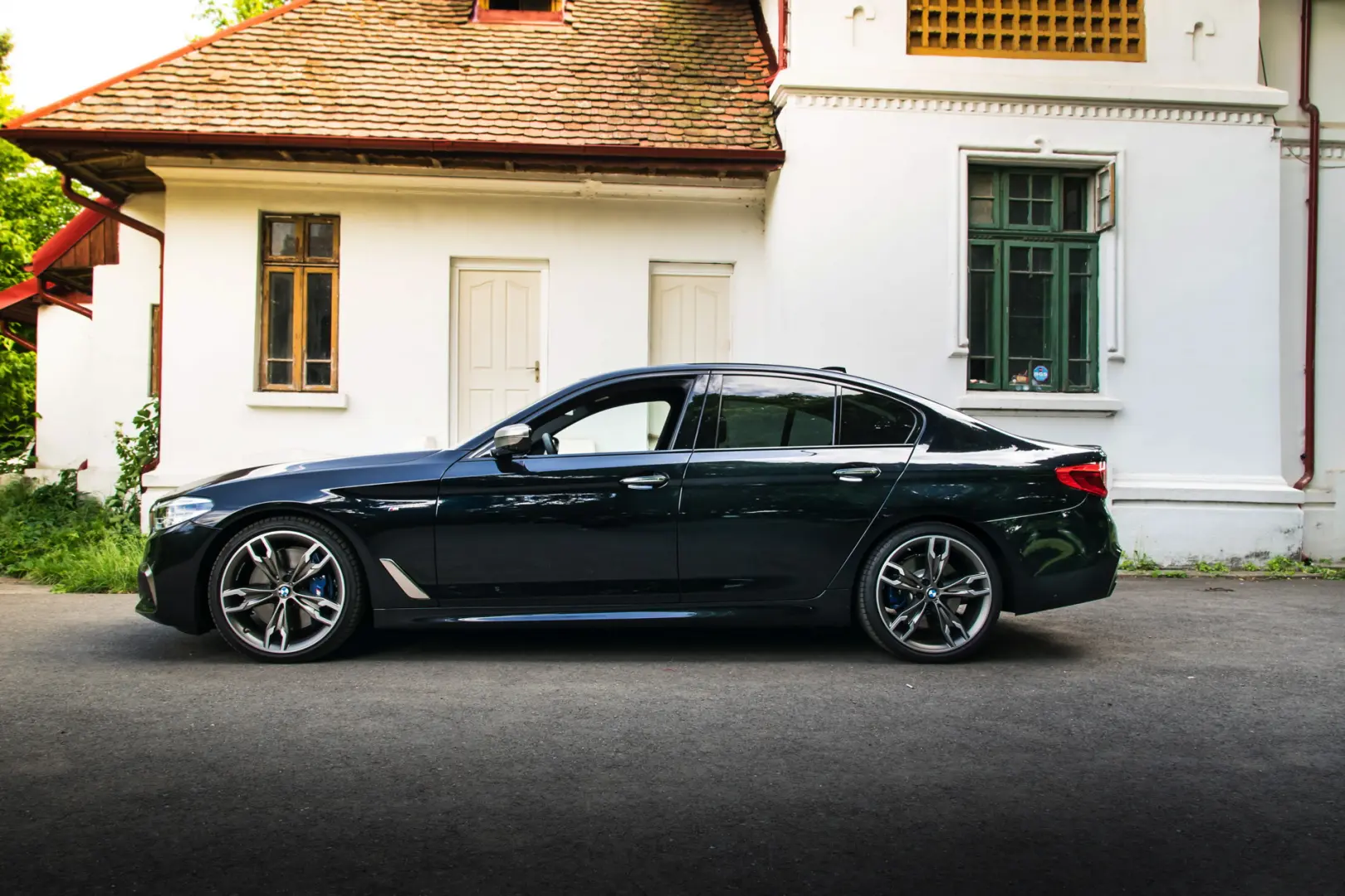 BMW 5 Serisi 5 Serisi M550d xDrive Pure 2