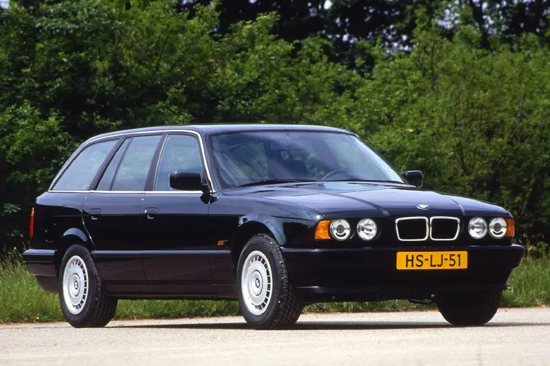 BMW 5 Serisi 5 Serisi Touring 518i Standart 1