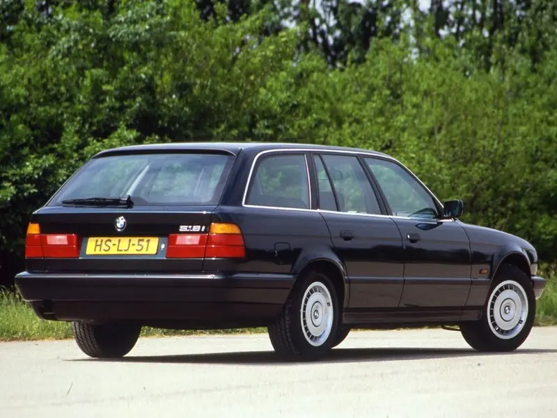 BMW 5 Serisi 5 Serisi Touring 525td Standart 1