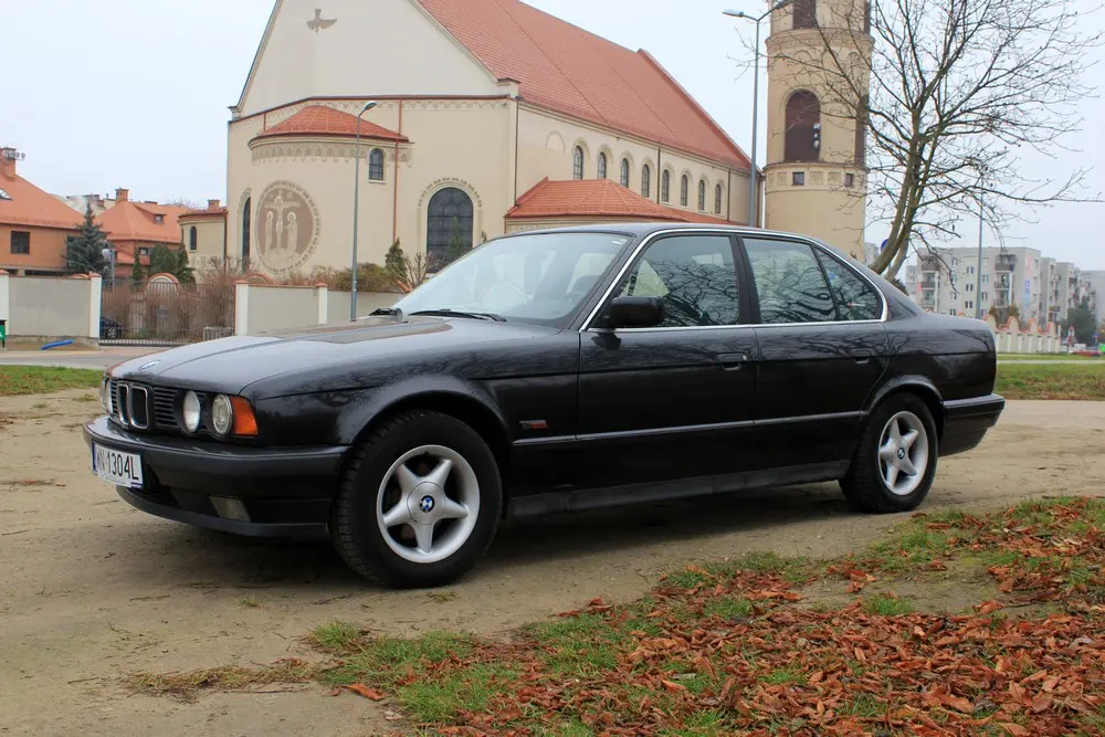 BMW 5 Serisi 5 Serisi Touring 518i Standart 7