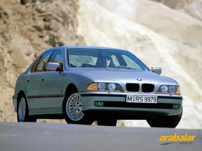BMW 5 Serisi 5 Serisi Touring 518i Standart 7