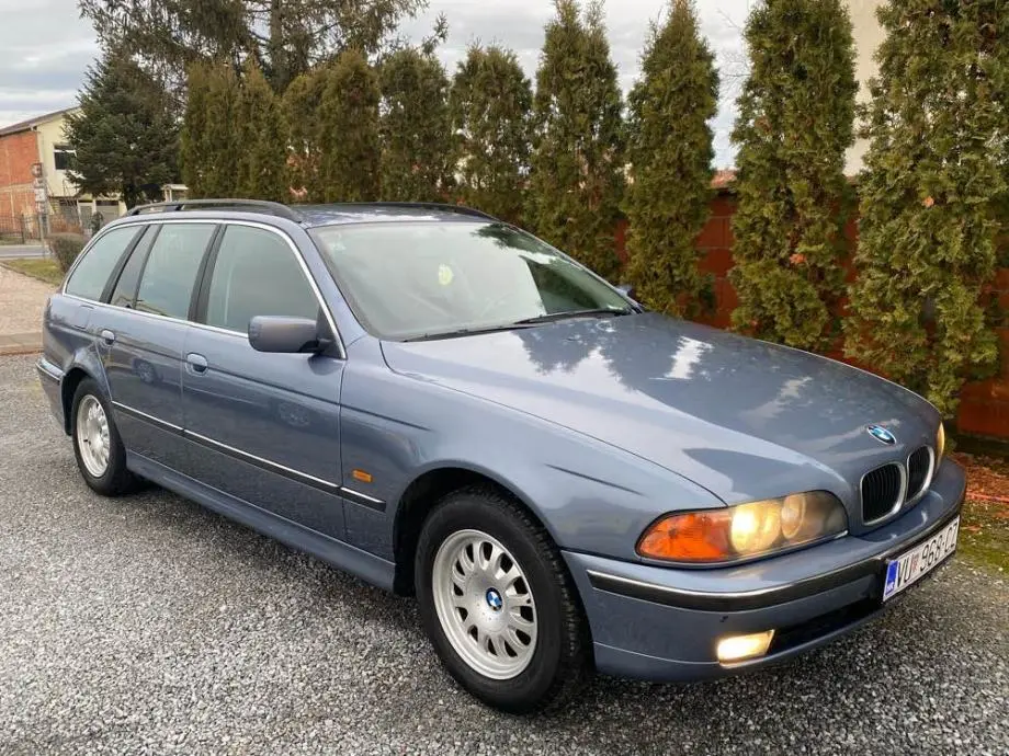 BMW 5 Serisi 5 Serisi Touring 520d Standart 4