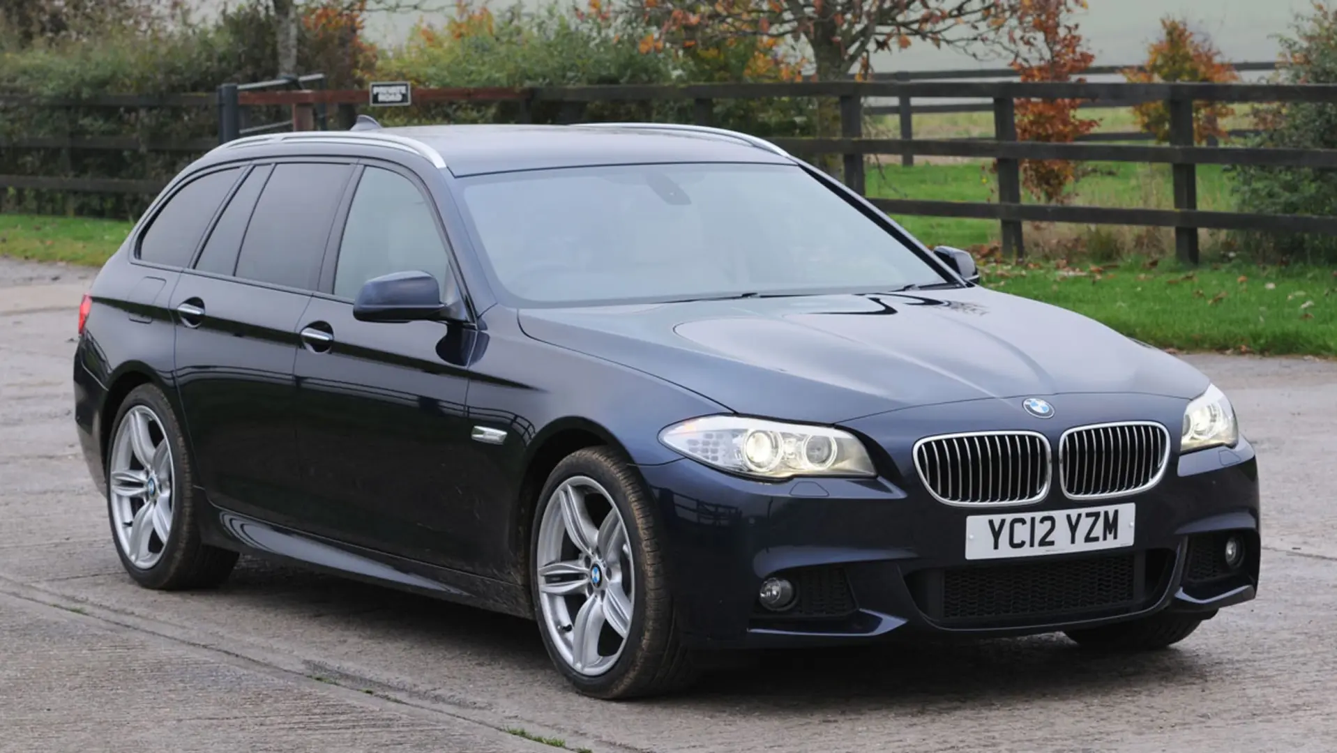 BMW 5 Serisi 5 Serisi Touring 520d Standart 1