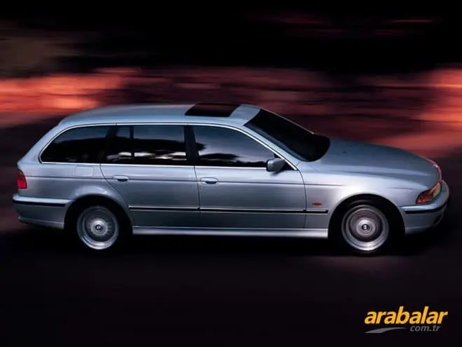 BMW 5 Serisi 5 Serisi Touring 520i Standart 6