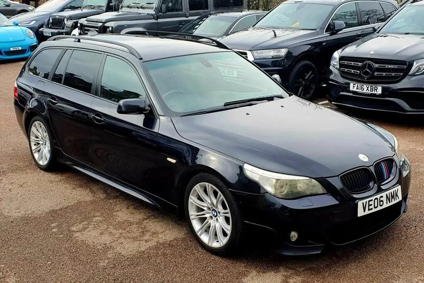 BMW 5 Serisi 5 Serisi Touring 523i Standart 7