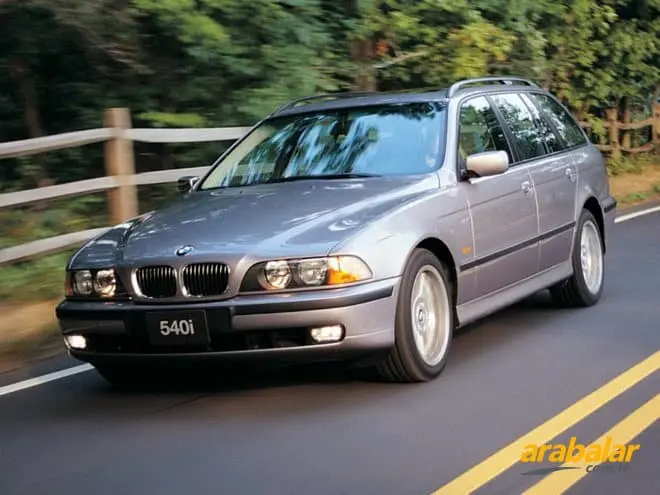 BMW 5 Serisi 5 Serisi Touring 525d Standart 2
