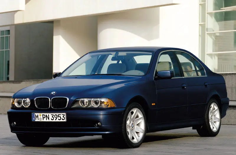 BMW 5 Serisi 5 Serisi Touring 525d Standart 5