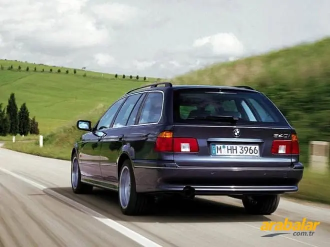 BMW 5 Serisi 5 Serisi Touring 525d Standart 4