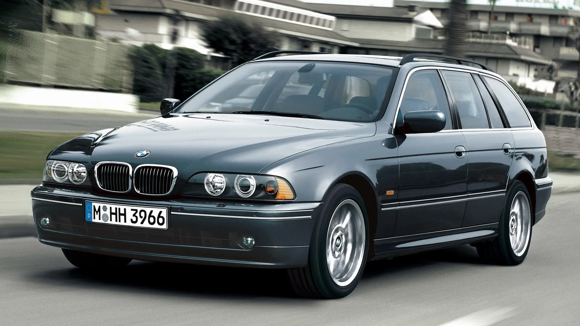 BMW 5 Serisi 5 Serisi Touring 525d Standart 4