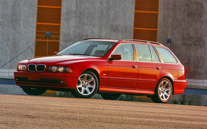 BMW 5 Serisi 5 Serisi Touring 525i Standart 7