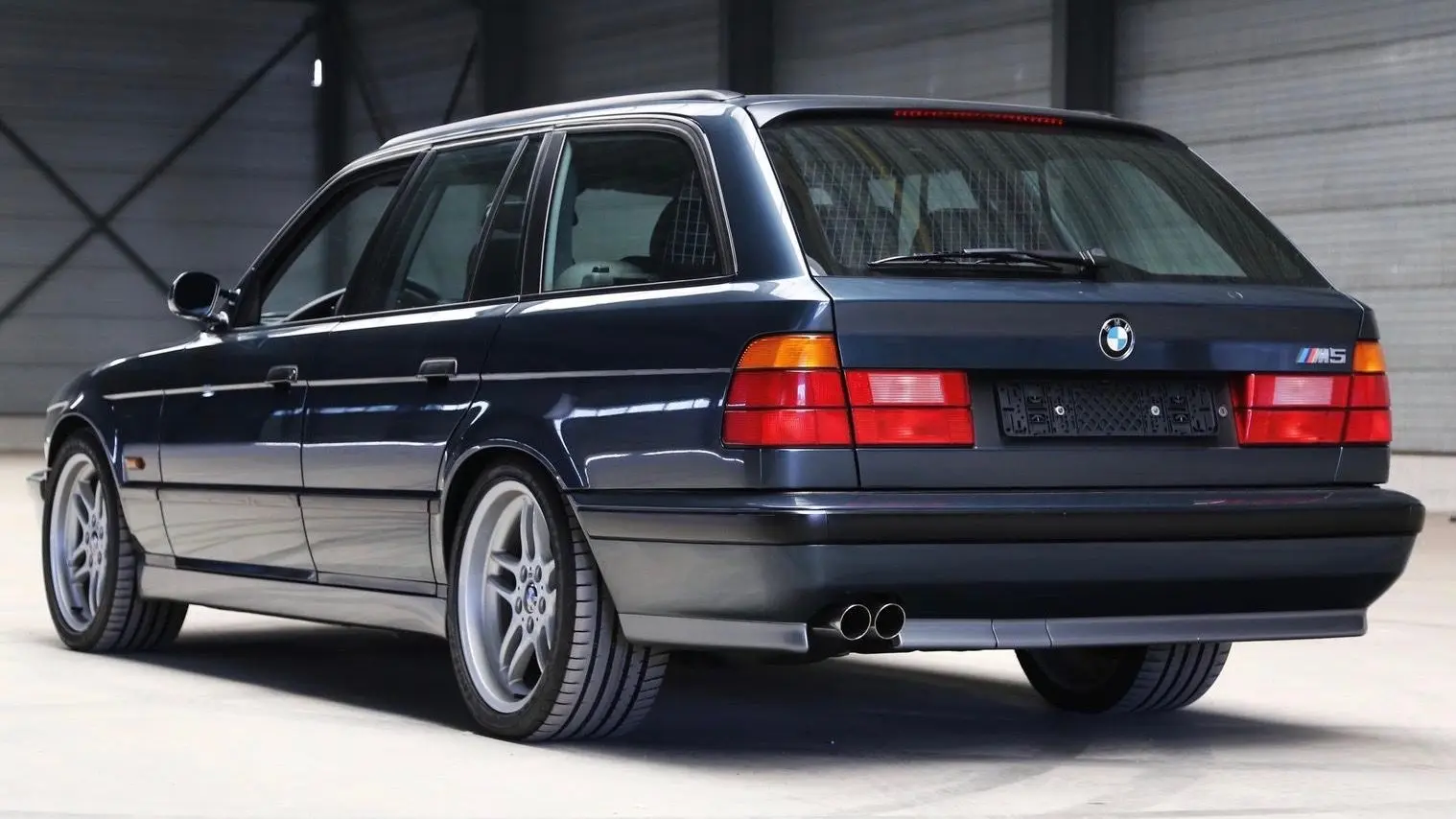 BMW 5 Serisi 5 Serisi Touring 525ix Edition 3