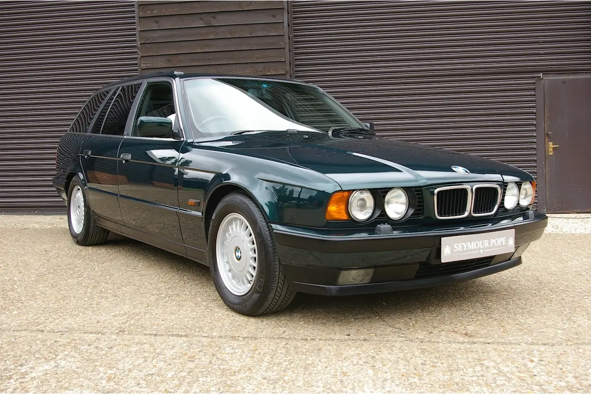 BMW 5 Serisi 5 Serisi Touring 525ix Executive 1
