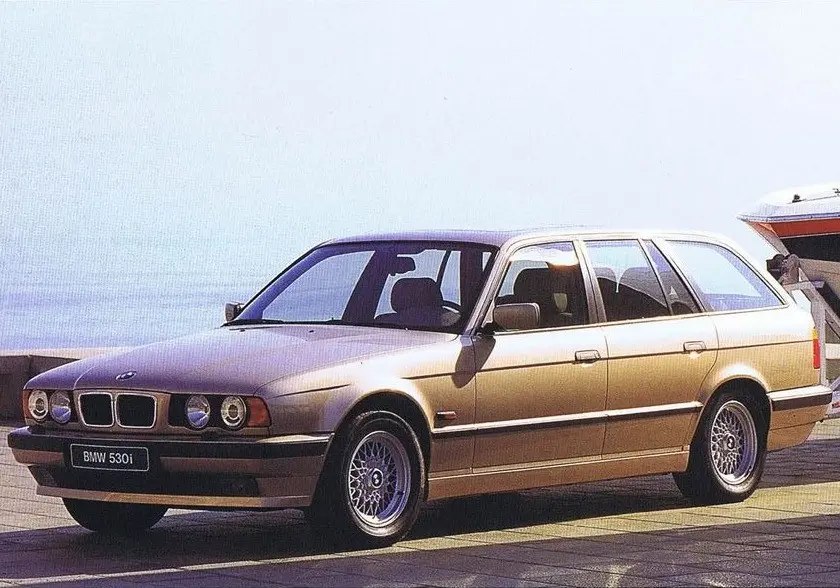 BMW 5 Serisi 5 Serisi Touring 525ix Standart 4