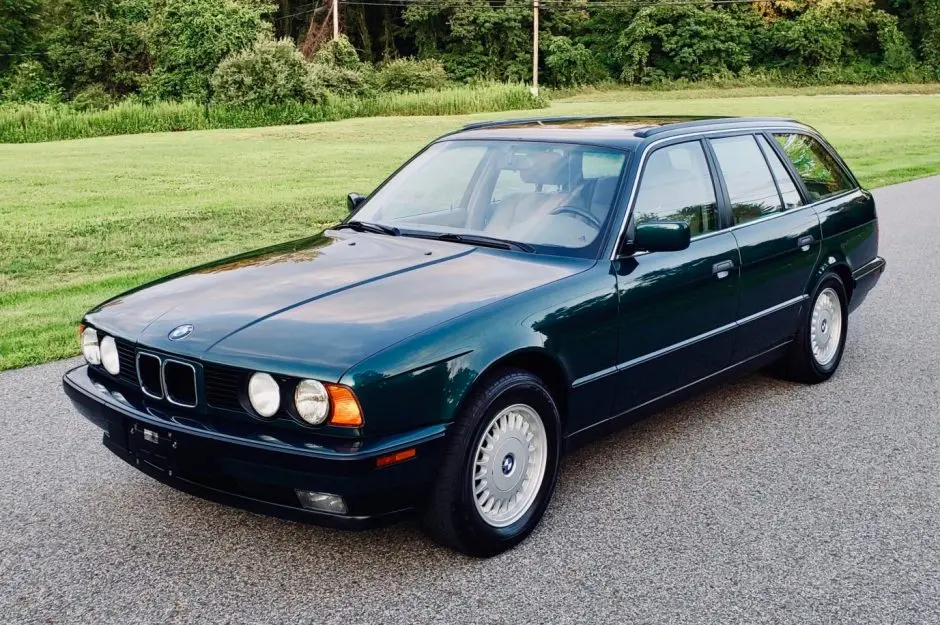 BMW 5 Serisi 5 Serisi Touring 525td Standart 6