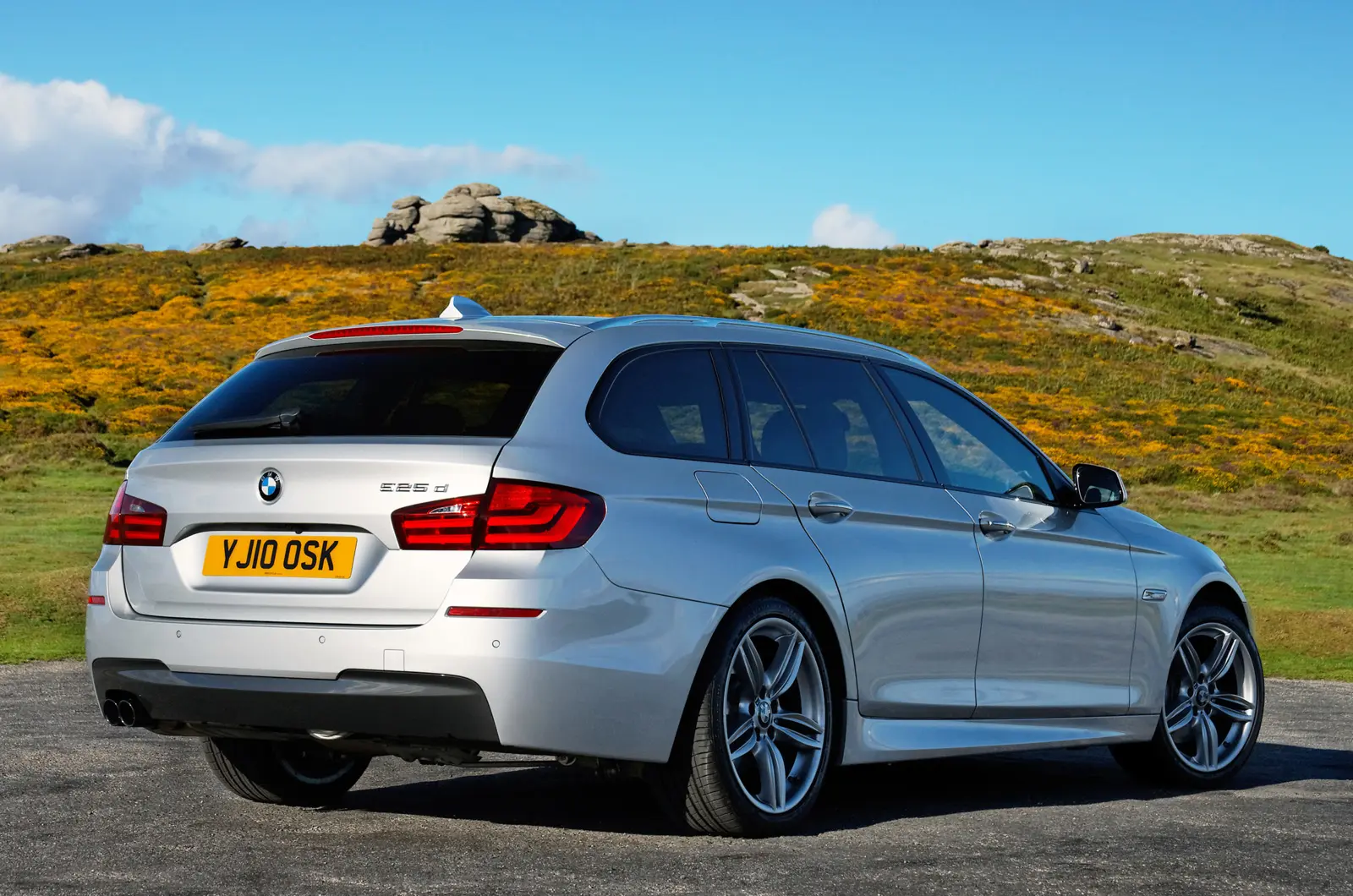 BMW 5 Serisi 5 Serisi Touring 530xd Standart 5